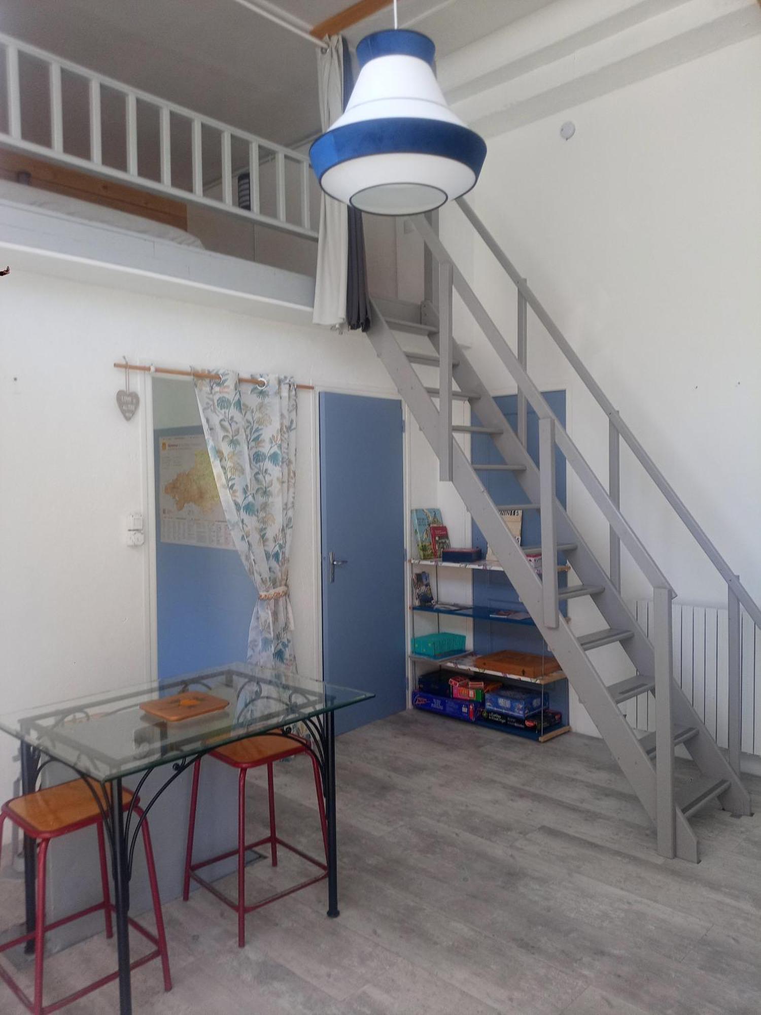 Apartamento Studio D'Aqui Et D'Ailleurs Perpiñán Exterior foto