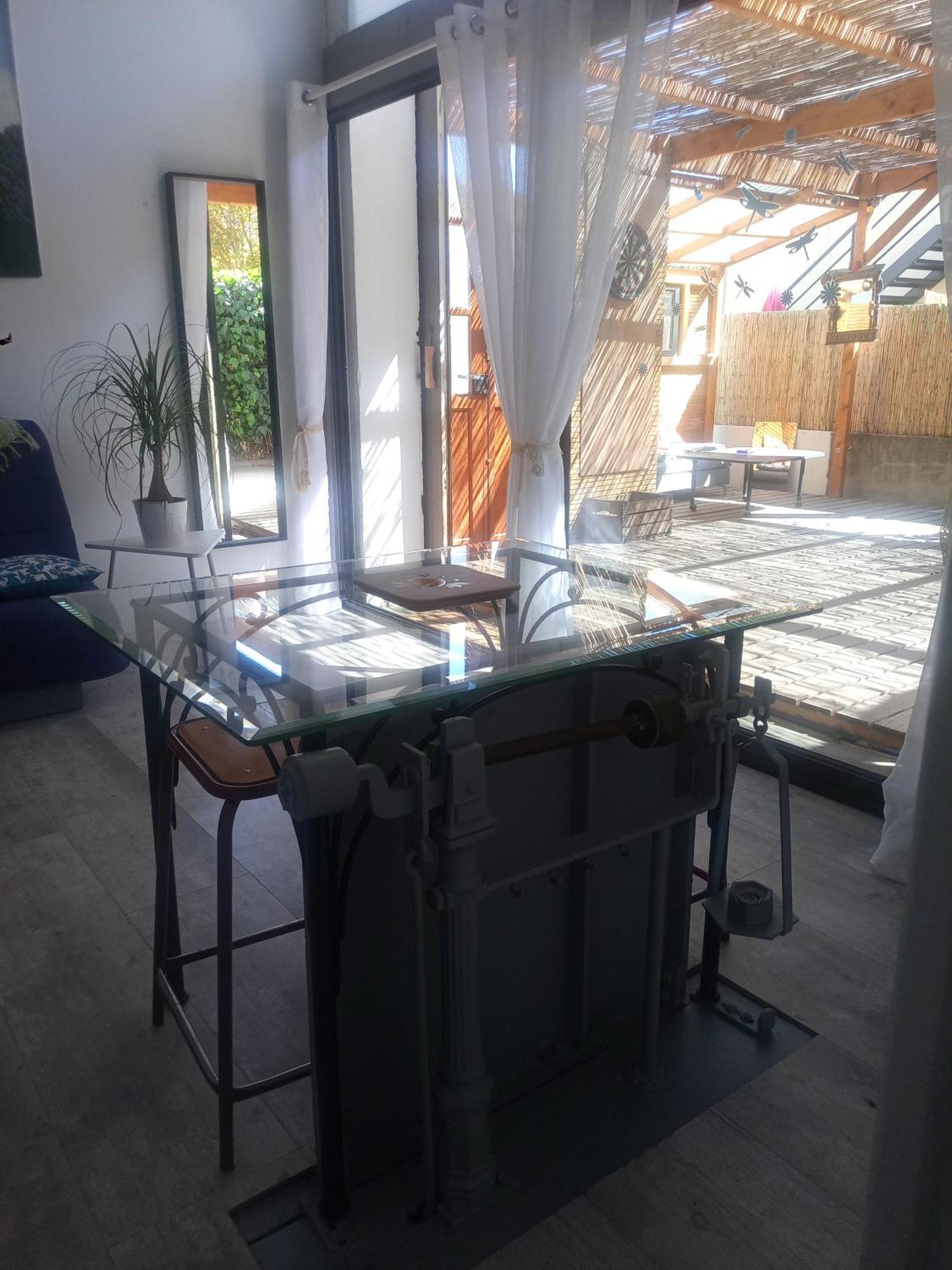 Apartamento Studio D'Aqui Et D'Ailleurs Perpiñán Exterior foto