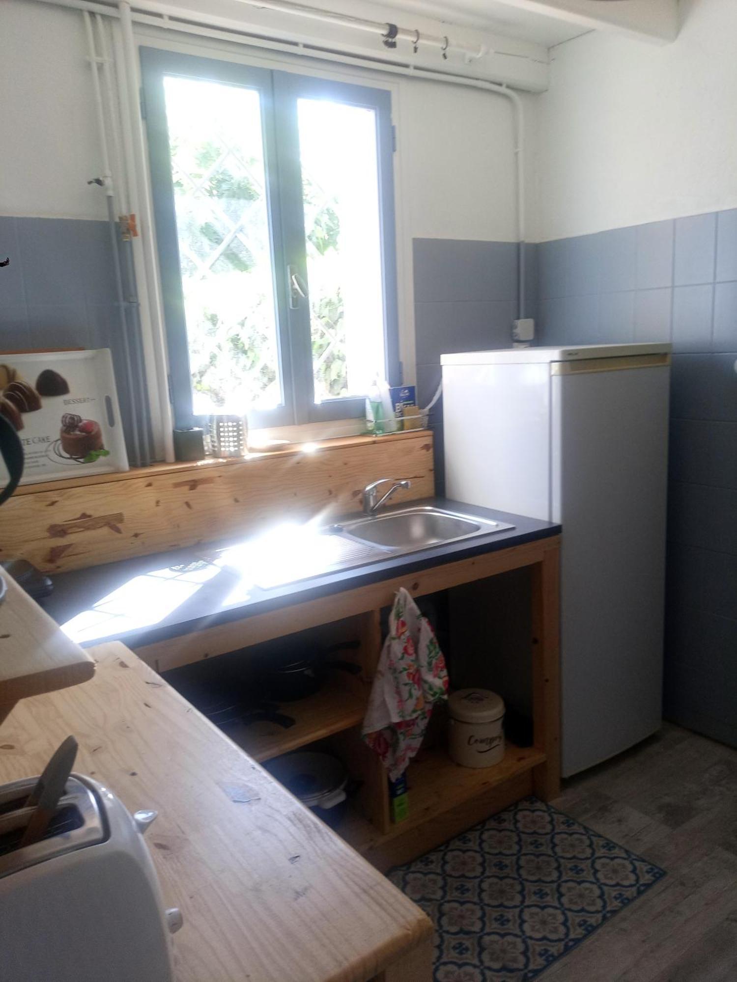 Apartamento Studio D'Aqui Et D'Ailleurs Perpiñán Exterior foto