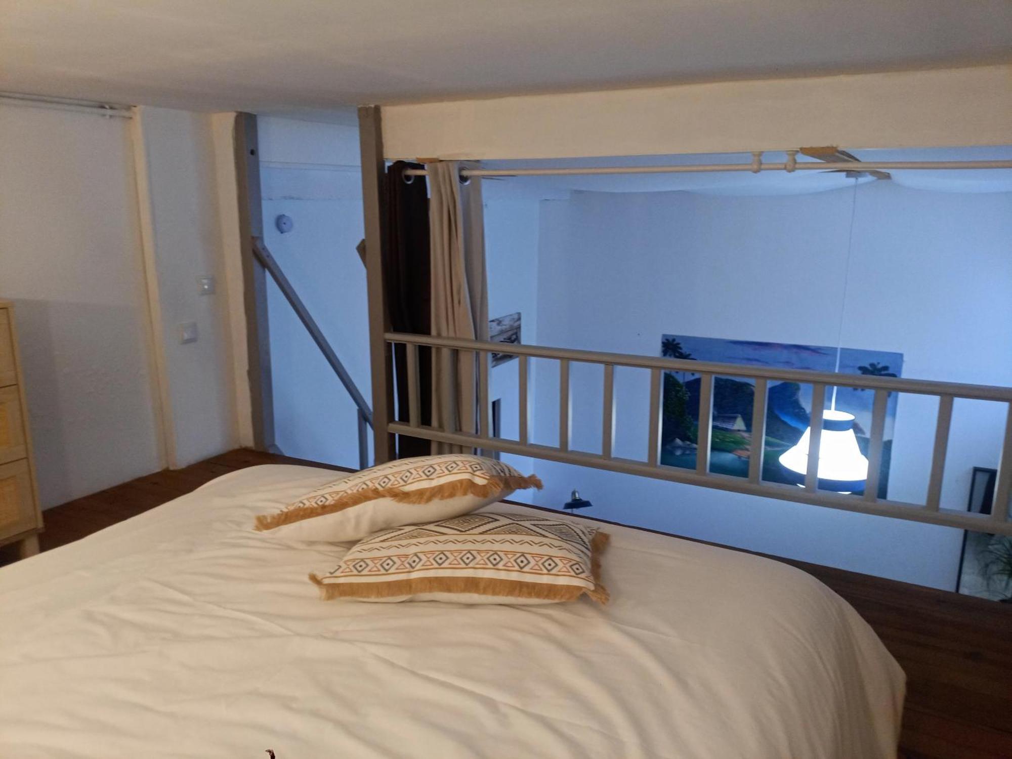 Apartamento Studio D'Aqui Et D'Ailleurs Perpiñán Exterior foto