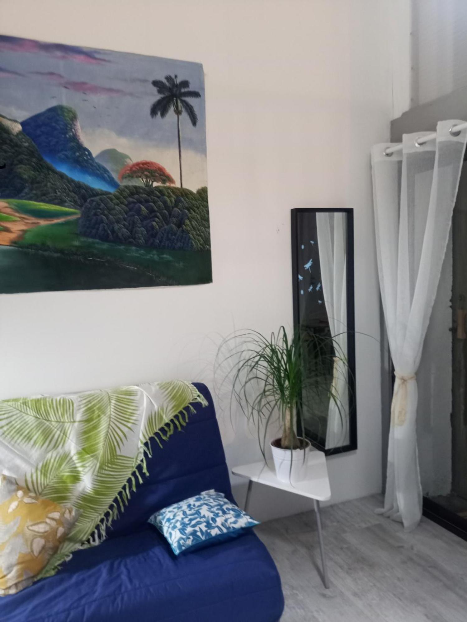 Apartamento Studio D'Aqui Et D'Ailleurs Perpiñán Exterior foto