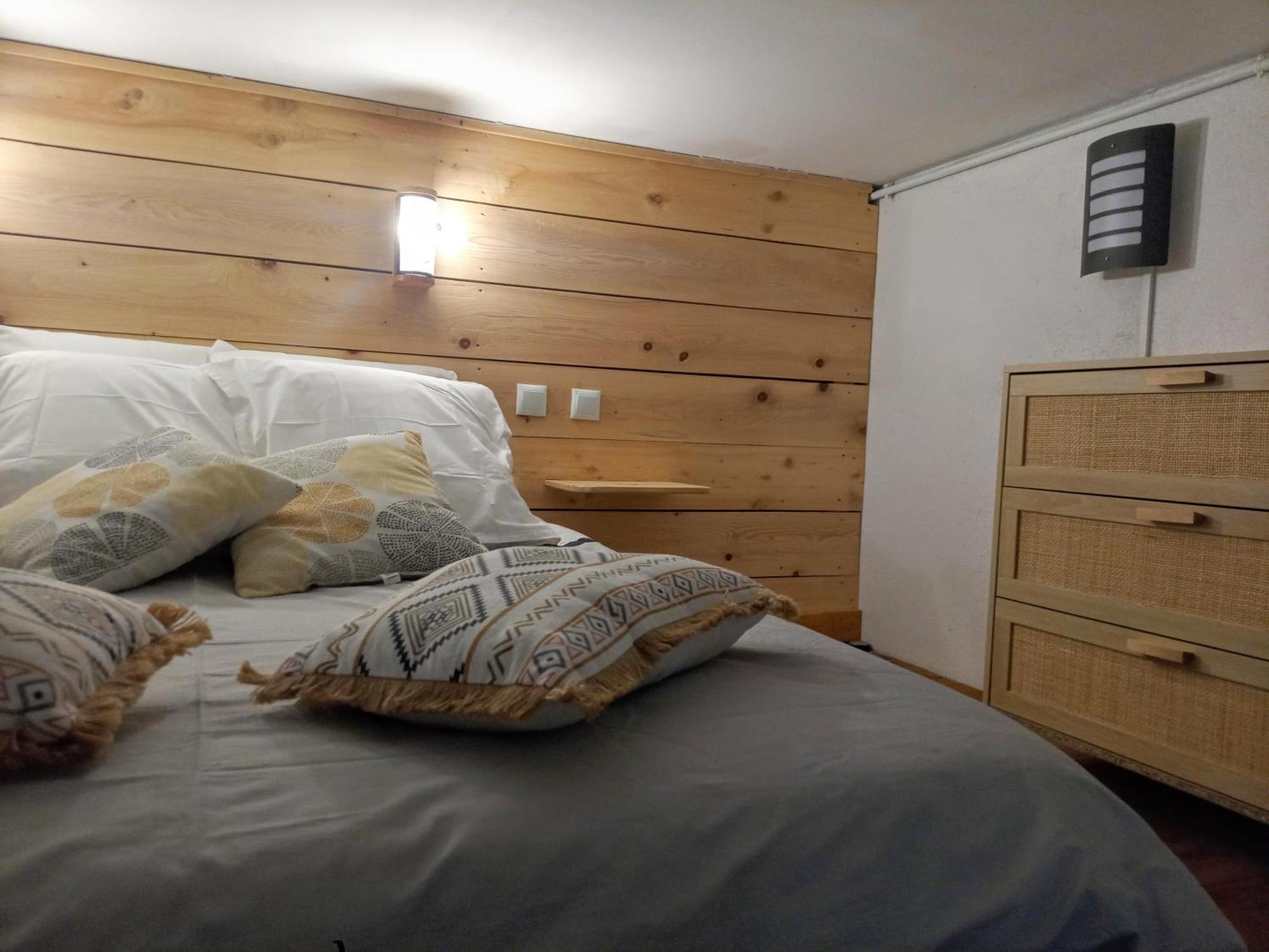 Apartamento Studio D'Aqui Et D'Ailleurs Perpiñán Exterior foto